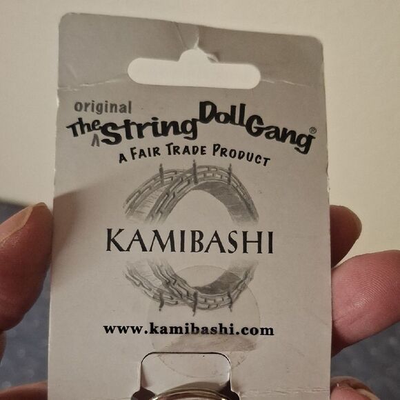 KAMIBASHI String Doll Keychain - Shelly - Picture 4 of 6